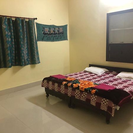Gangotri Paying Guest House バラナシ エクステリア 写真