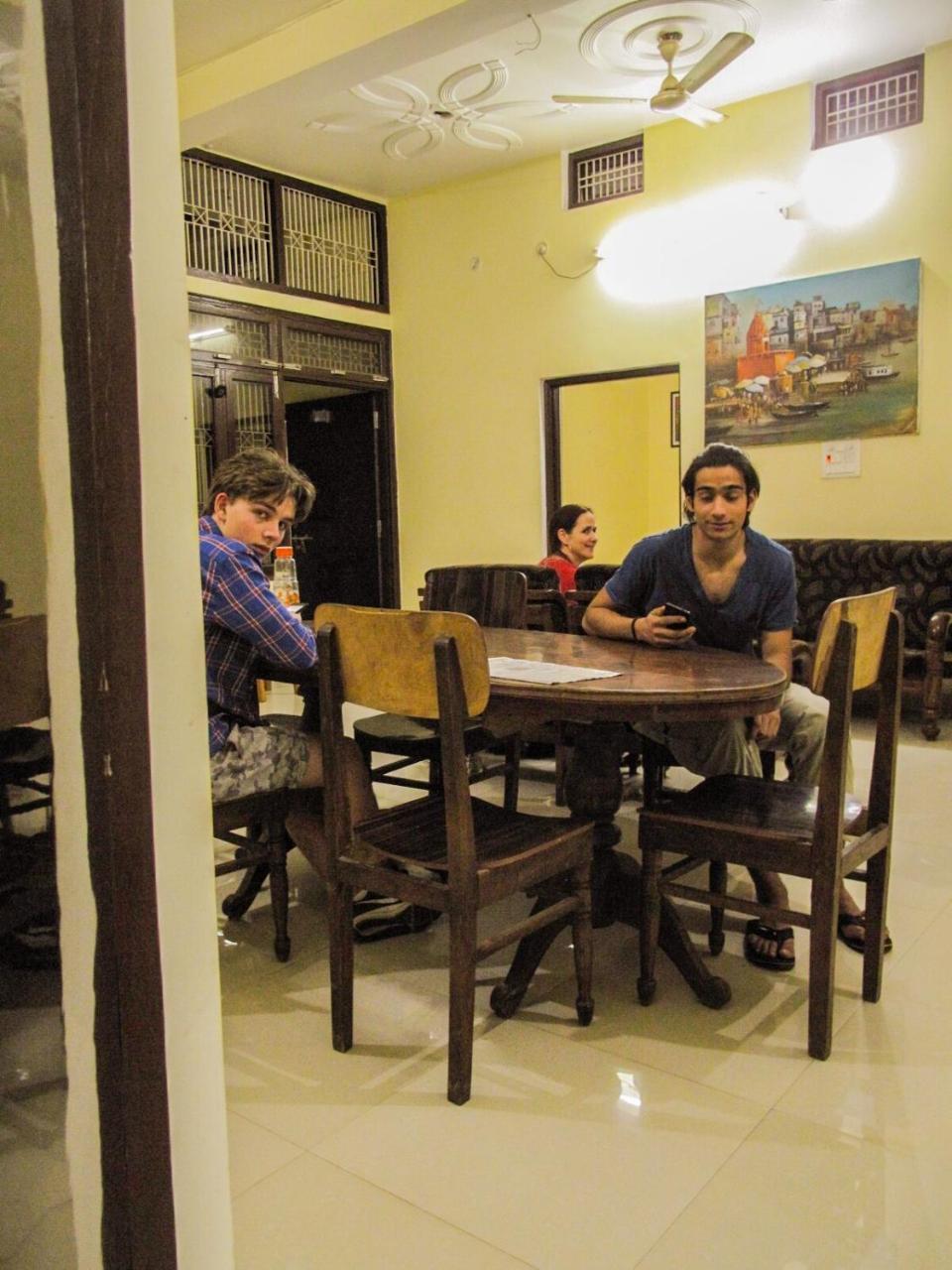 Gangotri Paying Guest House バラナシ エクステリア 写真
