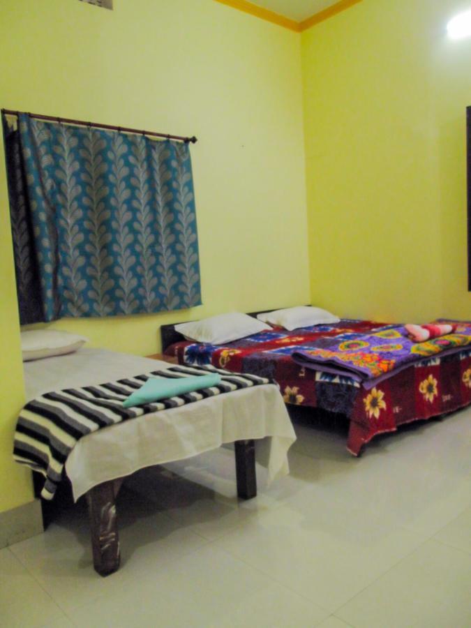 Gangotri Paying Guest House バラナシ エクステリア 写真