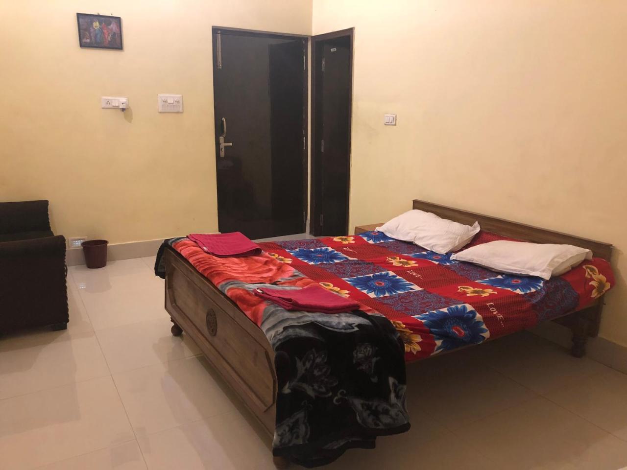 Gangotri Paying Guest House バラナシ エクステリア 写真
